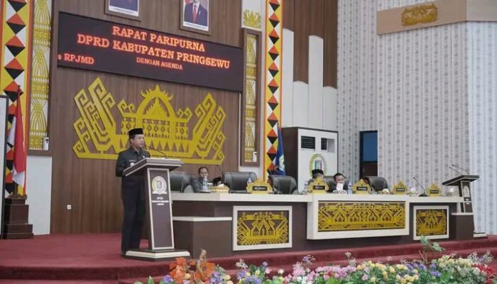 Bupati Pringsewu Jawab Pemandangan Fraksi-fraksi DPRD terkait Ranperda